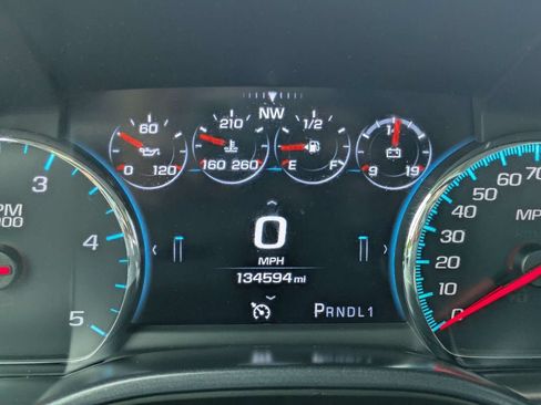 Used 2018 GMC Sierra 2500 Denali w/ Duramax Plus Package AWD/4WD image 26