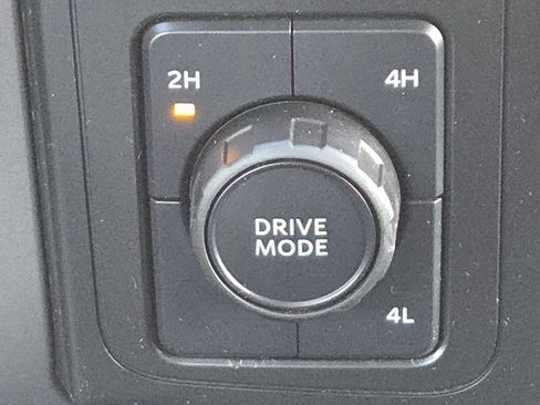 Used 2021 Ford F150 XLT w/ XTR Package image 6