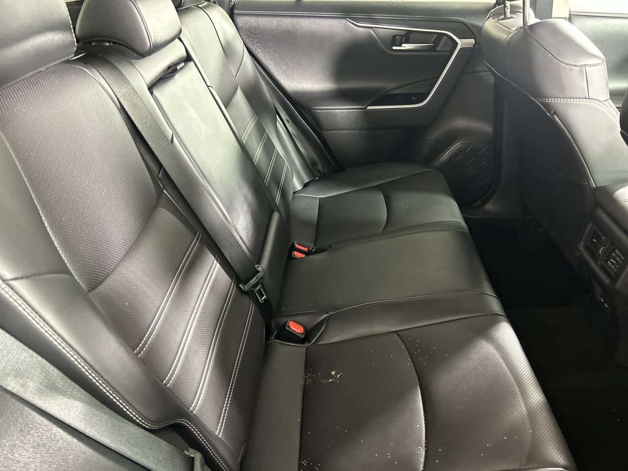 Used 2025 Toyota RAV4 Limited w/ Advanced Technology Package FWD image 26