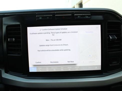 Used 2023 Ford F350 XLT w/ XLT Premium Package image 15