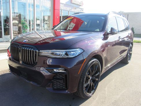 Used 2022 BMW X7 M50i AWD/4WD image 2