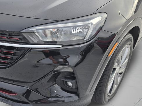 Used 2023 Buick Encore GX Select w/ Sport Touring Package FWD image 8