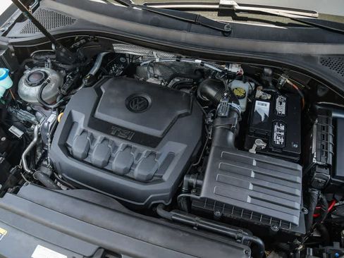 Used 2021 Volkswagen Tiguan S FWD image 24