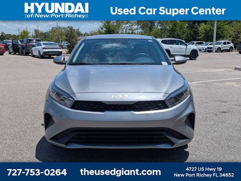 Used 2024 Kia Forte LXS FWD image 8