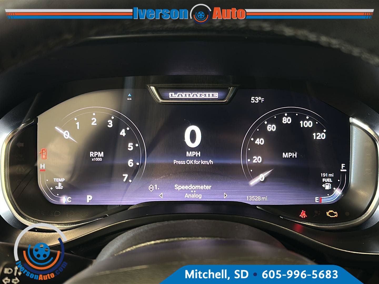 Used 2025 RAM 1500 Laramie w/ Night Edition AWD/4WD image 17