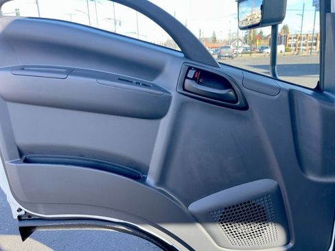 New 2025 Chevrolet Low Cab Forward image 25