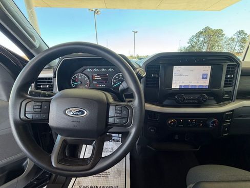 Used 2023 Ford F150 XLT image 26
