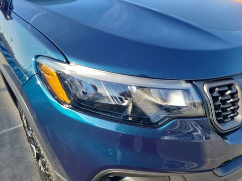 New 2026 Jeep Compass Trailhawk image 24