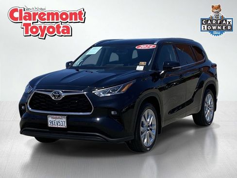 Used 2024 Toyota Highlander Limited AWD/4WD image 1