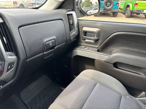 Used 2017 Chevrolet Silverado 1500 LT w/ Midnight Edition AWD/4WD image 35