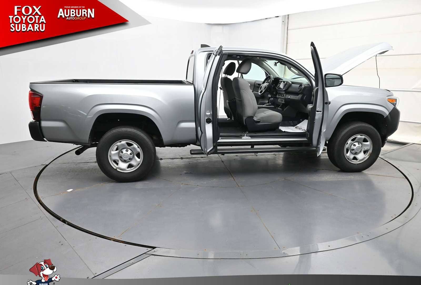 Used 2023 Toyota Tacoma SR AWD/4WD image 35