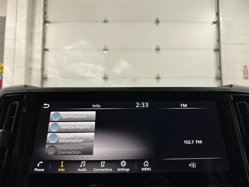 Used 2025 Nissan Frontier PRO-4X w/ Tow Package AWD/4WD image 30