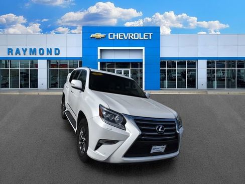 Used 2016 Lexus GX 460 Luxury AWD/4WD image 9