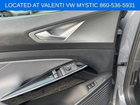 Used 2023 Volkswagen ID.4 Pro S AWD/4WD image 30