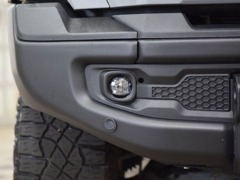 Used 2024 GMC Sierra 2500 AT4X w/ AT4X AEV Edition image 12