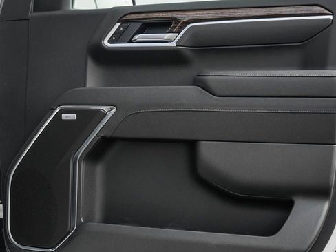 New 2026 GMC Sierra 1500 Elevation w/ Elevation Premium Package image 8