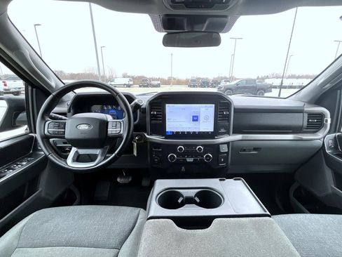 Used 2025 Ford F150 XLT w/ Equipment Group 301A Standard image 13