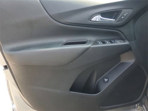 Certified 2023 Chevrolet Equinox LT image 11