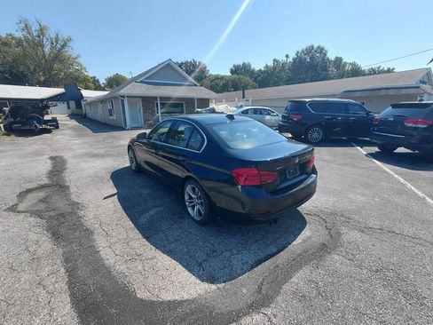 Used 2017 BMW 330i xDrive Sedan AWD/4WD image 3