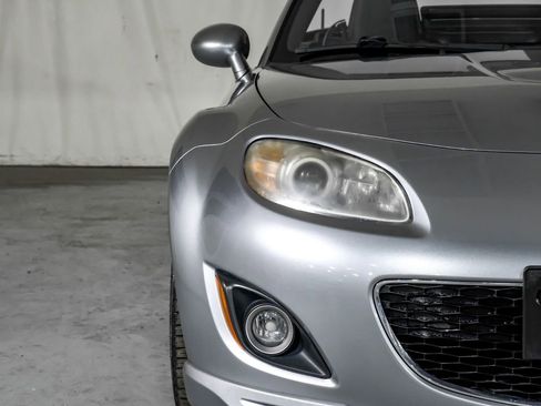 Used 2012 MAZDA MX-5 Miata Grand Touring w/ Premium Pkg image 27