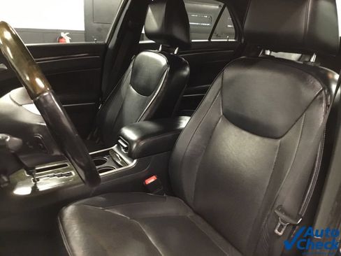 Used 2012 Chrysler 300 C w/ 19-Premium Speaker Group AWD/4WD image 25