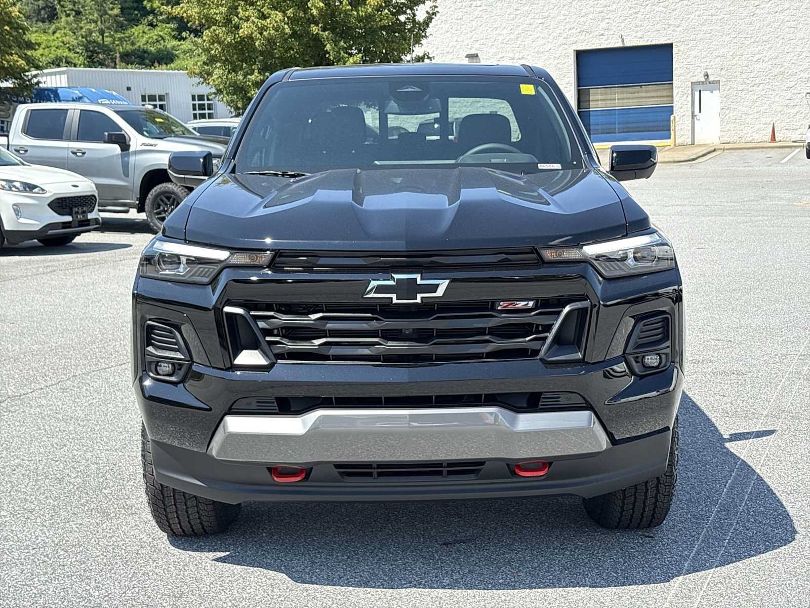 New 2026 Chevrolet Colorado Z71 w/ Technology Package AWD/4WD image 3