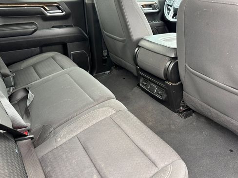 Used 2023 GMC Sierra 1500 SLE image 18