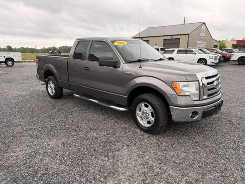 Used 2011 Ford F150 XLT RWD image 5