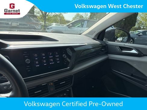 Certified 2023 Volkswagen Taos SEL AWD/4WD image 13