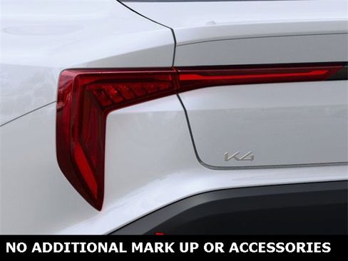 New 2025 Kia K4 EX image 11