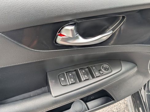 Used 2024 Kia Forte GT-Line FWD image 22