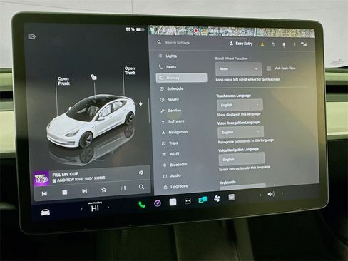Used 2022 Tesla Model 3 image 40