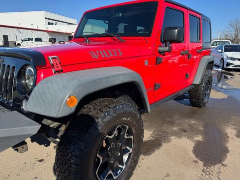 Used 2016 Jeep Wrangler Unlimited Sport image 9