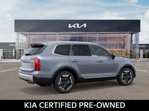 Certified 2025 Kia Telluride S FWD image 6