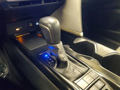 Certified 2025 Toyota Camry SE image 29