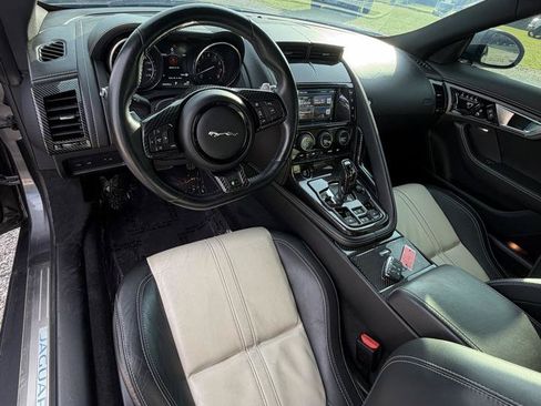 Used 2016 Jaguar F-TYPE R AWD/4WD image 9