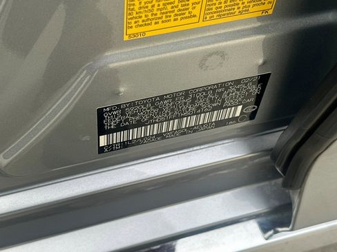 Used 2021 Lexus LS 500 w/ Interior Upgrade Package image 20