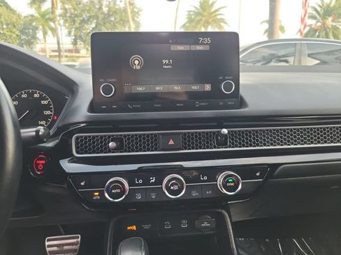Used 2025 Honda Civic Sport image 19
