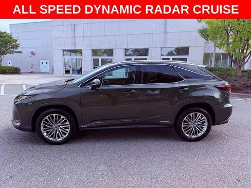 Used 2021 Lexus RX 450h AWD w/ Luxury Package image 4