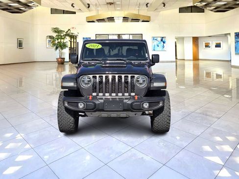 Used 2021 Jeep Gladiator Mojave image 2