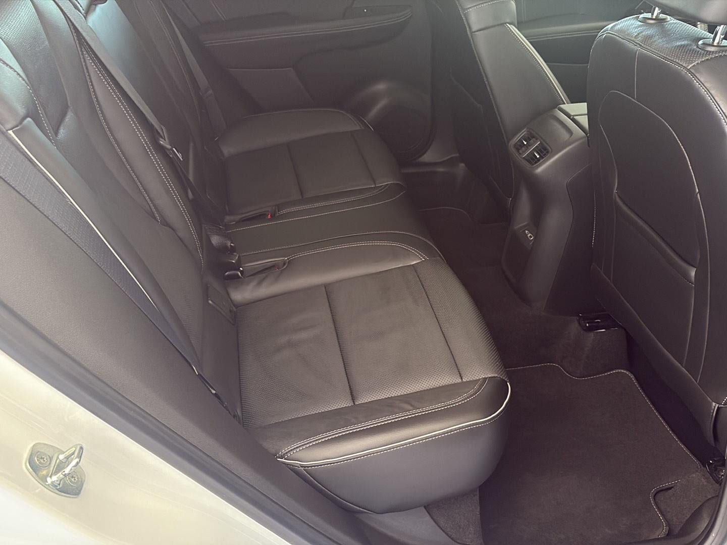 Used 2021 Buick Envision Essence AWD/4WD image 10