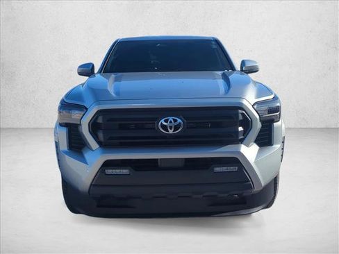 Used 2025 Toyota Tacoma SR5 image 2