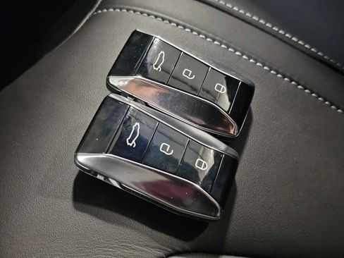 Used 2024 Lotus Emira First Edition image 34