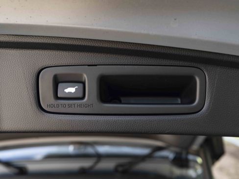 Used 2024 Honda CR-V Sport-L image 45