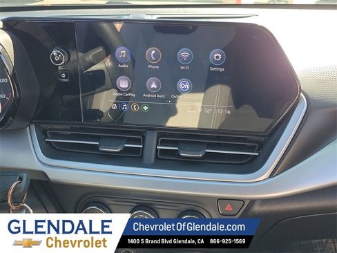 Certified 2024 Chevrolet Trax RS w/ Driver Confidence Package image 26