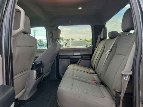 Used 2019 Ford F150 XLT w/ XTR Package image 12