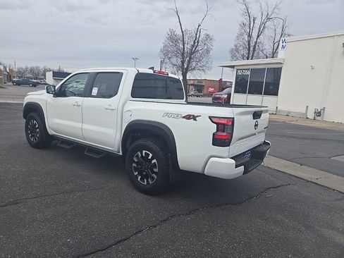 Used 2024 Nissan Frontier PRO-4X w/ Off-Road Protection Package image 7