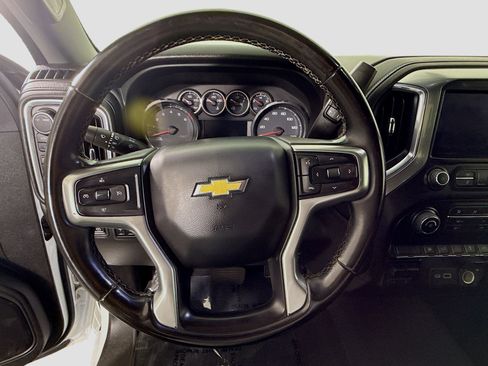 Used 2023 Chevrolet Silverado 2500 LT image 13