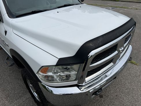 Used 2018 RAM 2500 Tradesman w/ Chrome Appearance Group image 14
