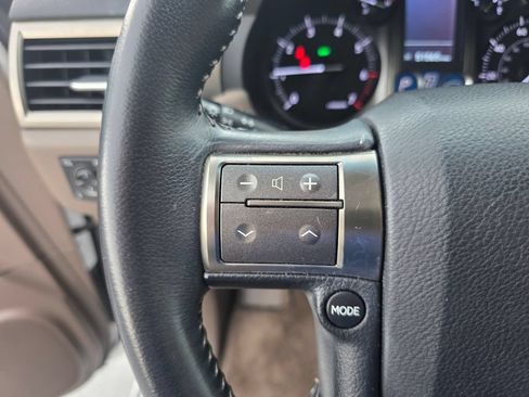 Used 2018 Lexus GX 460 w/ Navigation Package AWD/4WD image 16